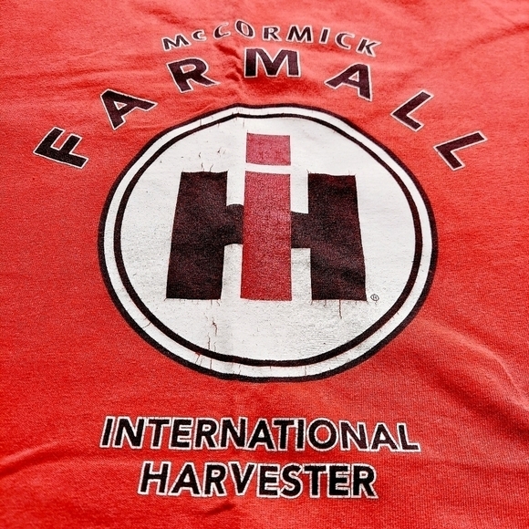 VTG Farmall Tractor Farming Distressed T Shirt Size XL International Harvester - Picture 12 of 12